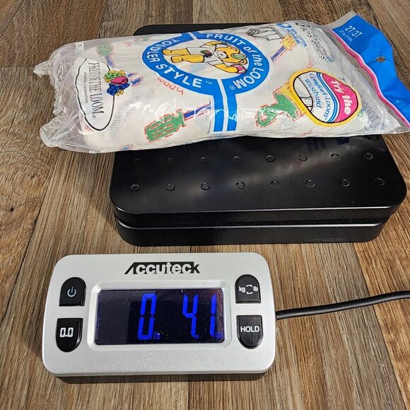 Vintage 1992 Fruit Of The Loom 3 Pack Toddler Boys Briefs 2T/3T 27-34 Lbs Cotton - Picture 8 of 8